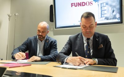 El Ayuntamiento de Val de San Lorenzo y FUNDOS refuerzan su colaboración cultural con la donación de paneles expositivos al CIT La Comunal