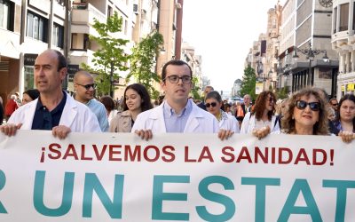 Los médicos amenazan con valorar la huelga indefinida si Sanidad no accede a negociar el Estatuto propio