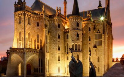 Luz y música se dan la mano este viernes en el Palacio de Gaudí