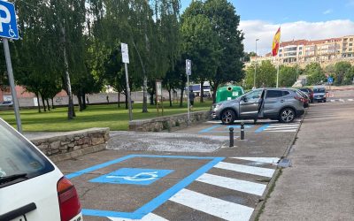 Nuevas plazas PMR llegan a barrios que no tenían aparcamiento adaptado