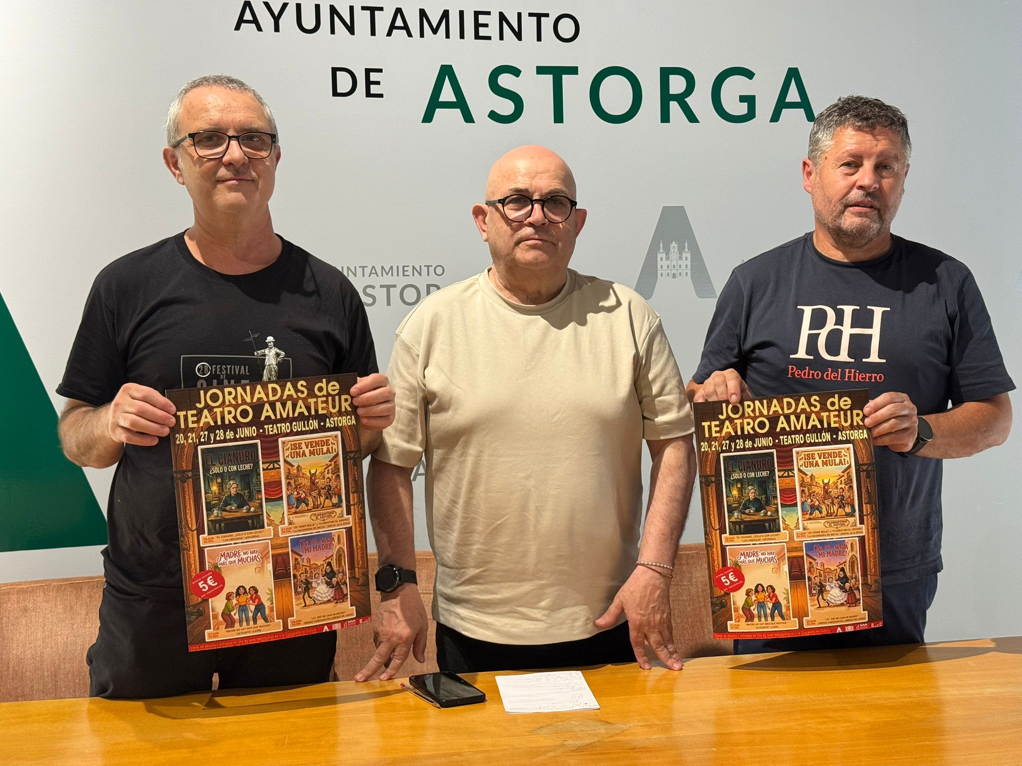 Los grupos de teatro aficionado vuelven a tomar el Gullón durante cuatro noches de junio