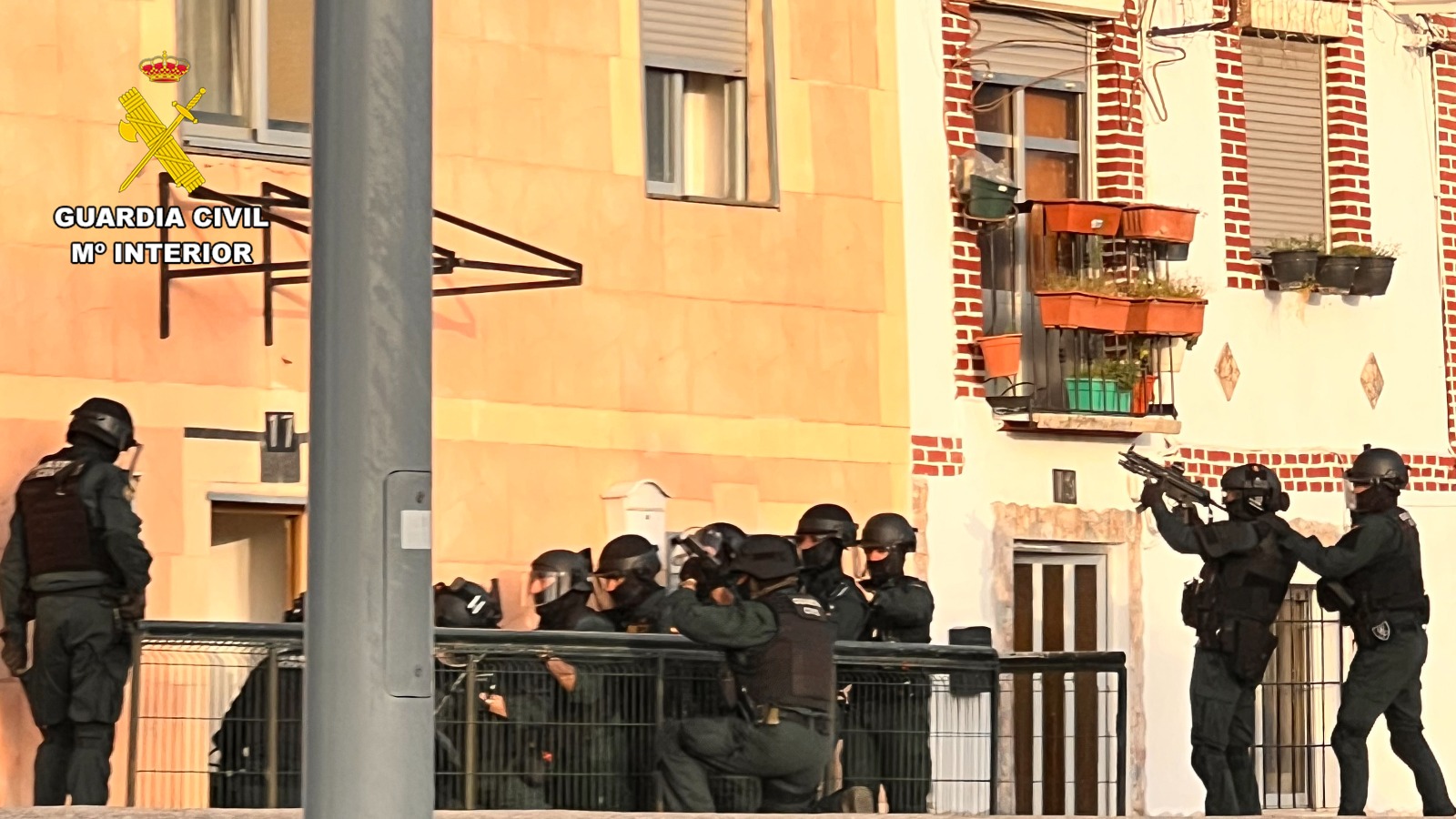Un detenido y una investigada por tráfico de drogas en Astorga tras desmantelar un punto de venta