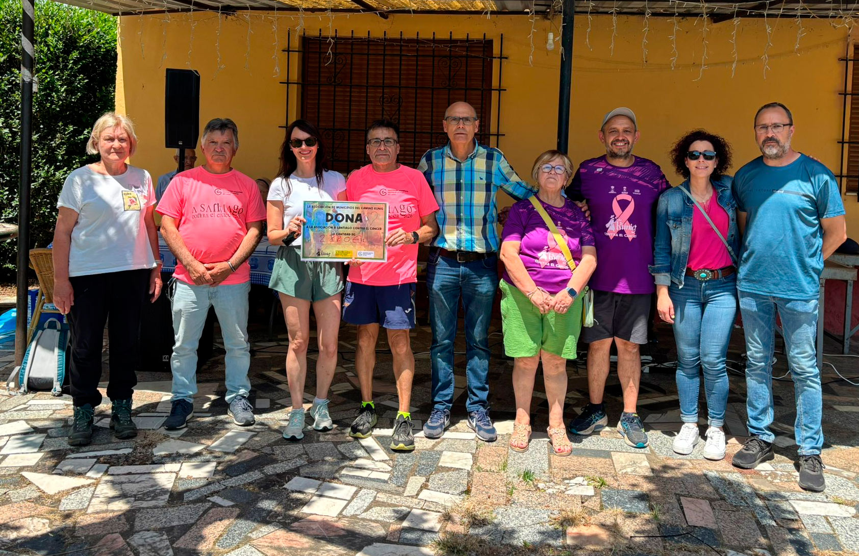 El Camino de Künig reúne a 300 personas en una marcha solidaria contra el cáncer