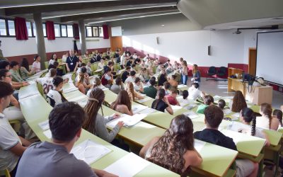 Nervios, últimos repasos y primeros exámenes: empieza la PAU en la Universidad de León