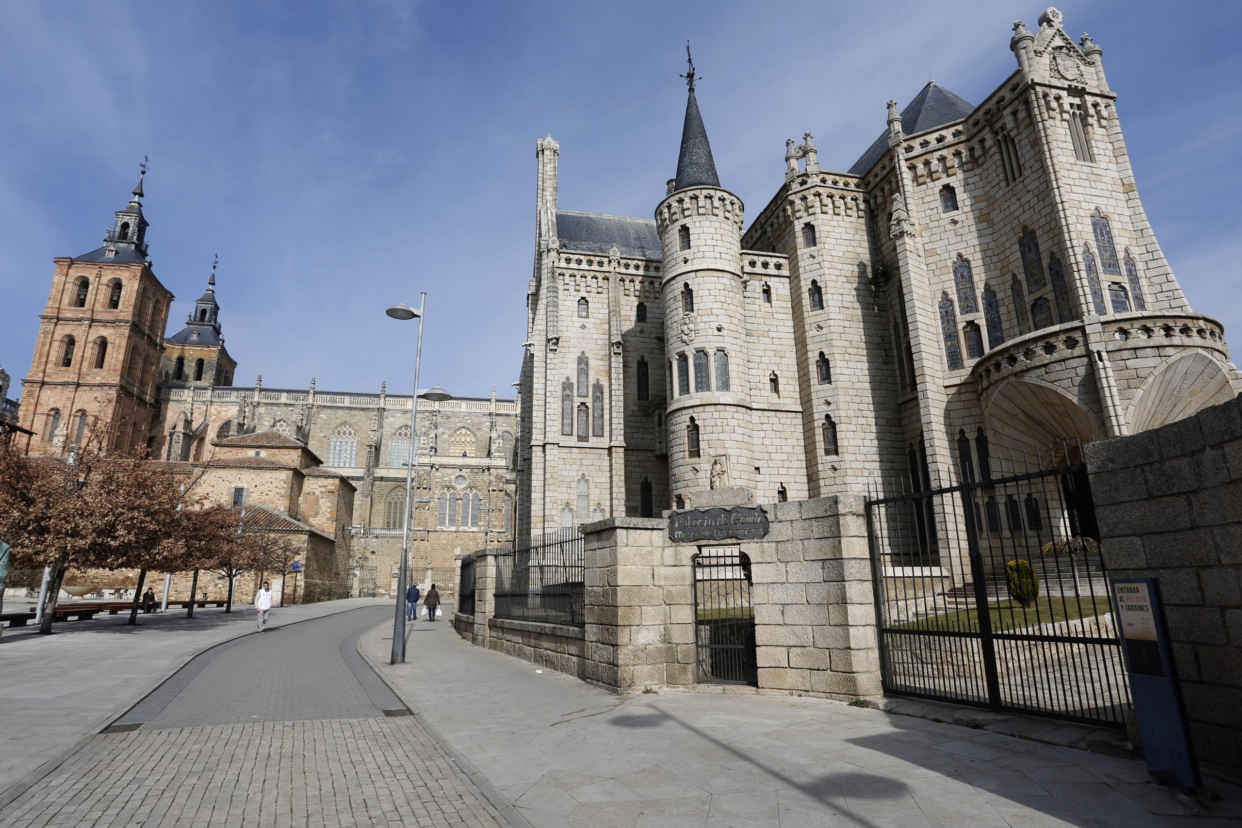 Gaudí y las afortunadas casualidades: la huella de Botines y el Palacio Episcopal