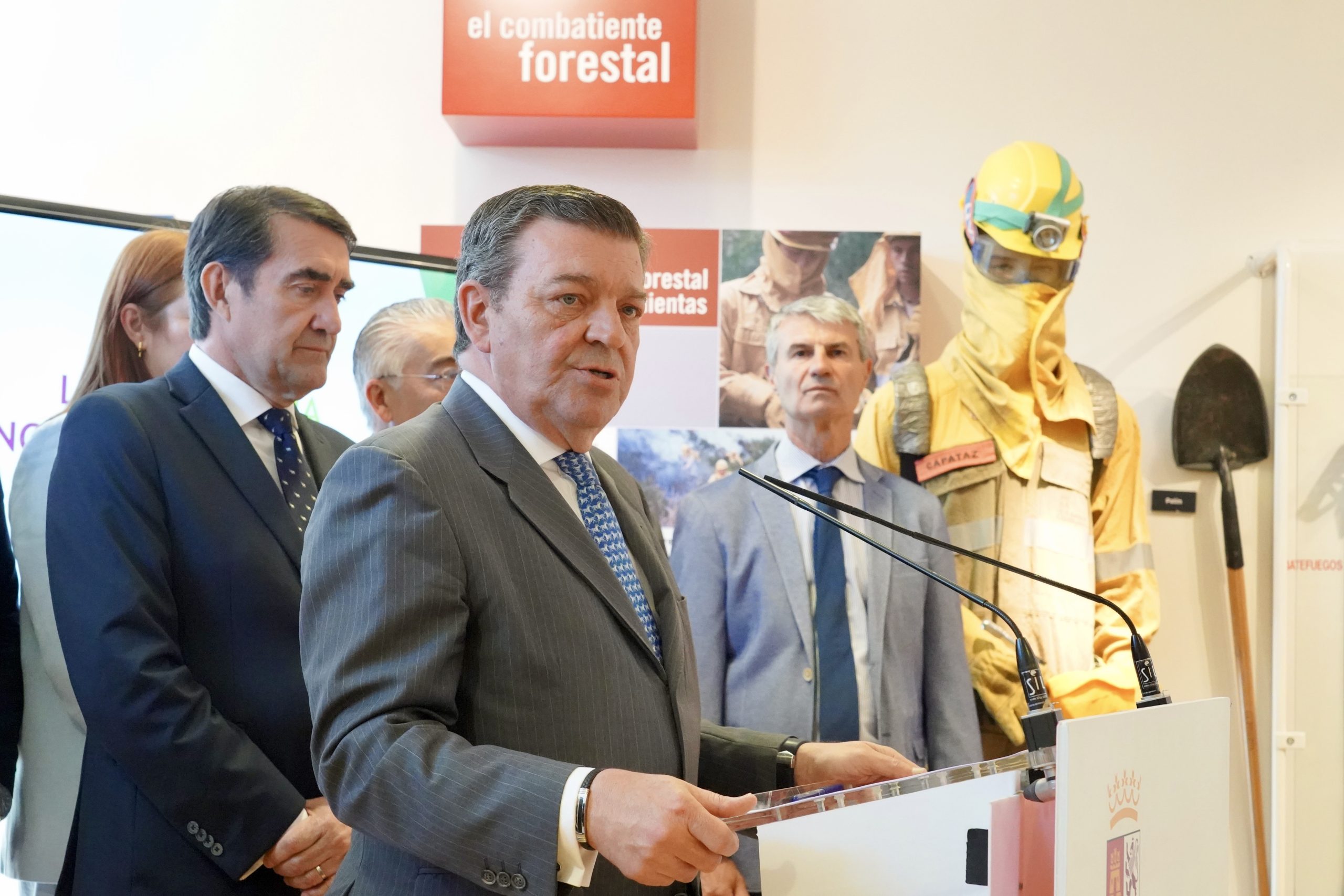 La Junta incrementa en 355 los efectivos del operativo de incendios que este año alcanza los 5.075 profesionales y 160 millones