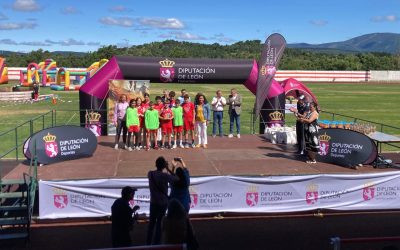 Las Escuelas Deportivas de Santa María del Páramo premiadas en el acto de clausura de los Juegos Escolares 2025/2026 de la Diputación de León