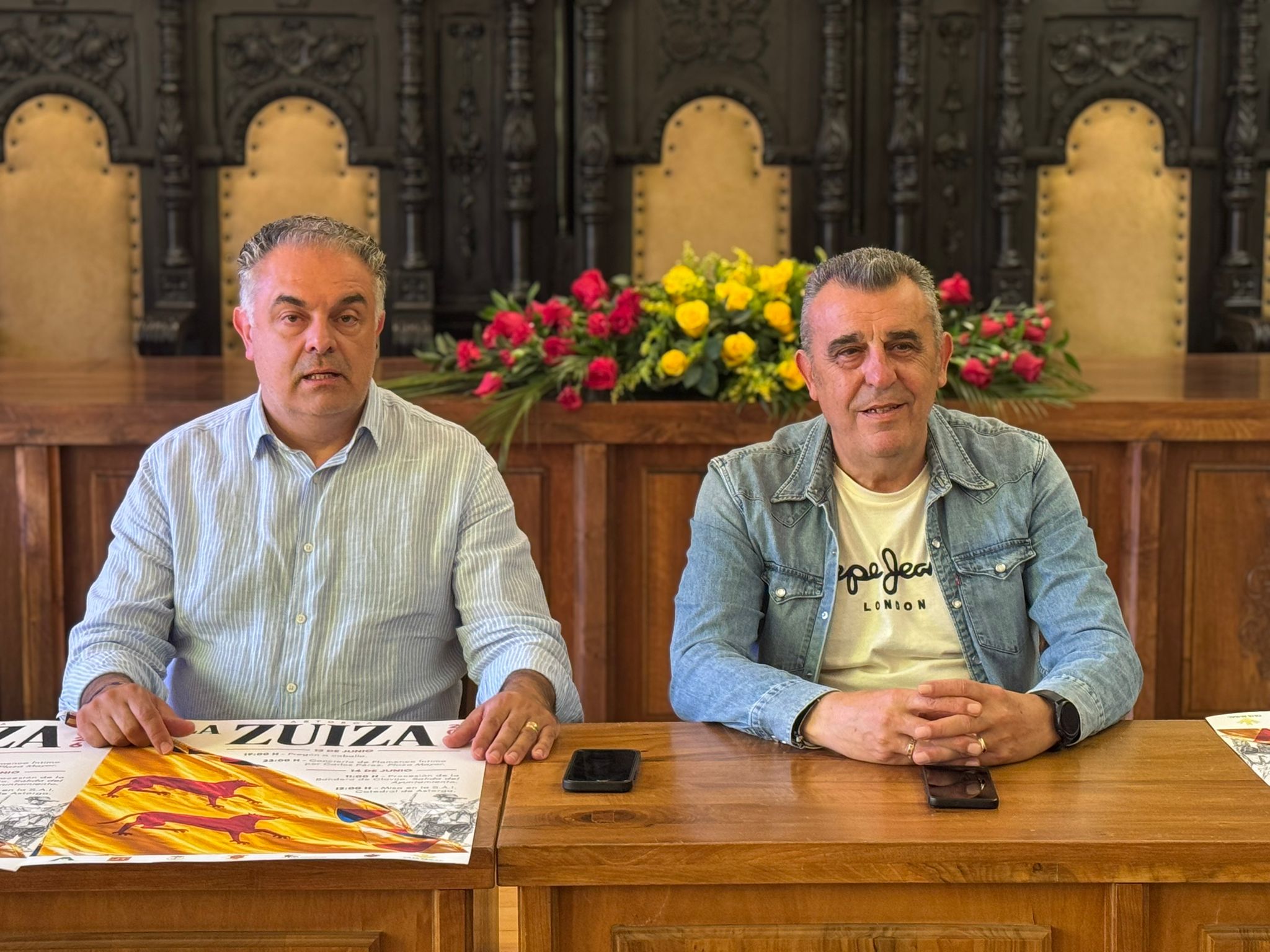 La Zuiza regresa a Astorga con la visita de medio centenar de vecinos de Clavijo