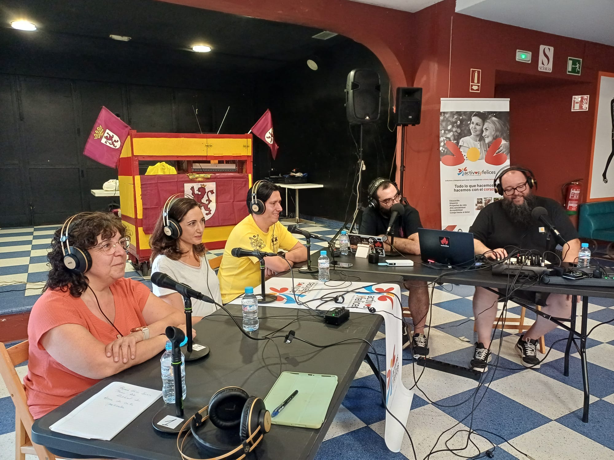 Santa María del Páramo triunfa con un maratón de actividades para los “Singles Senior Parameses”