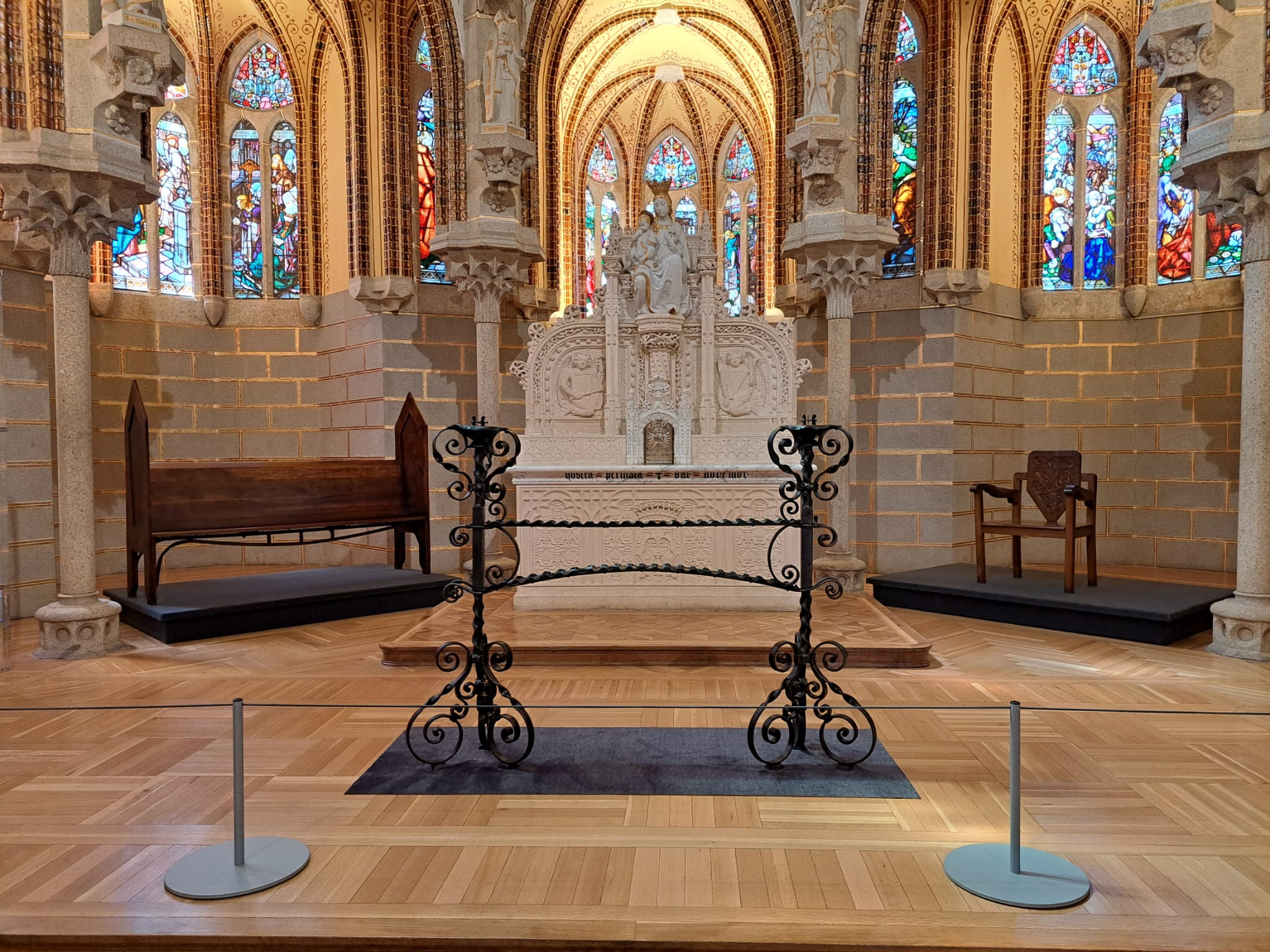 El Gaudí que moldeó el hierro llega al Palacio este mes de julio