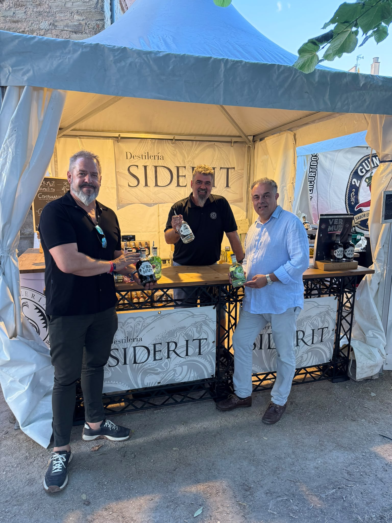 El Street Food Astorga arranca con un rotundo éxito de asistencia en su jornada inaugural