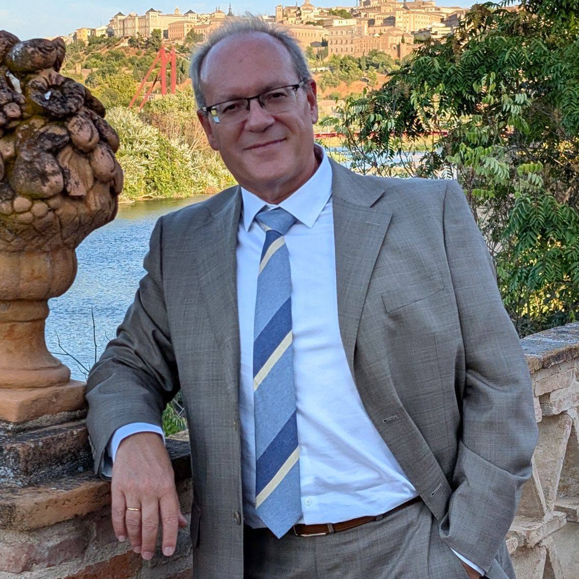 Antonio Arteaga Pérez gana el XIX Premio Nacional de Poesía Infantil Charo González