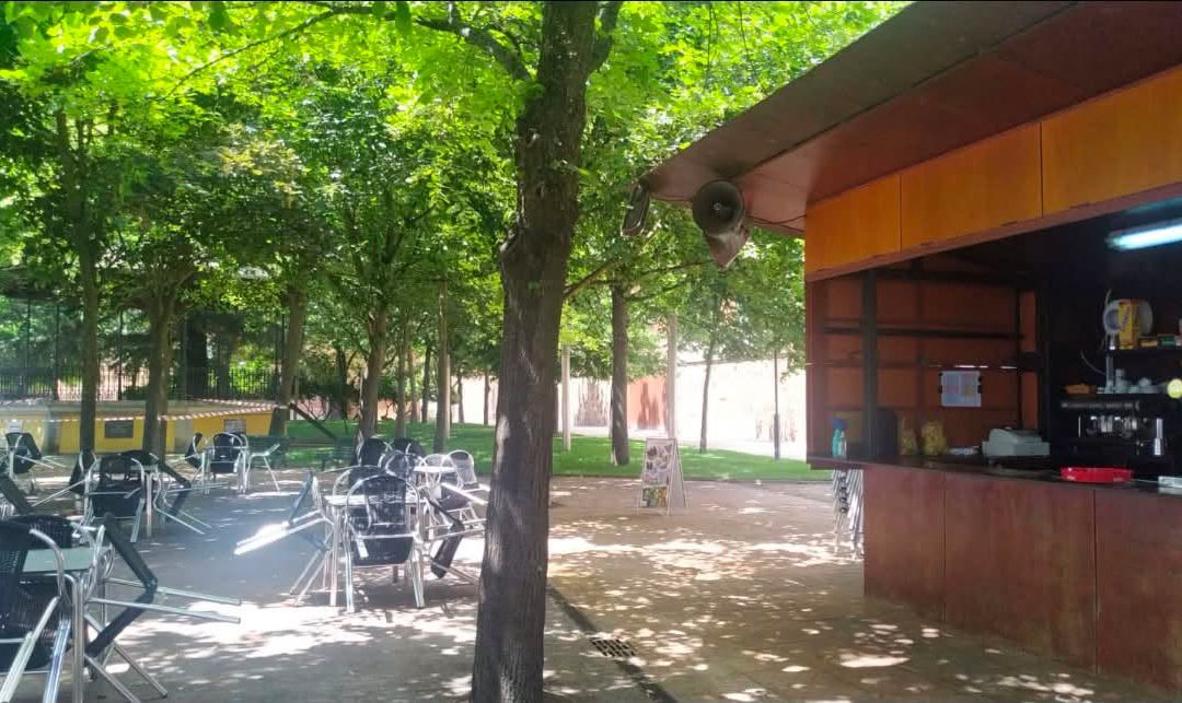 El bar “El Jardín” busca nuevo gestor tras la renuncia de la empresa adjudicataria