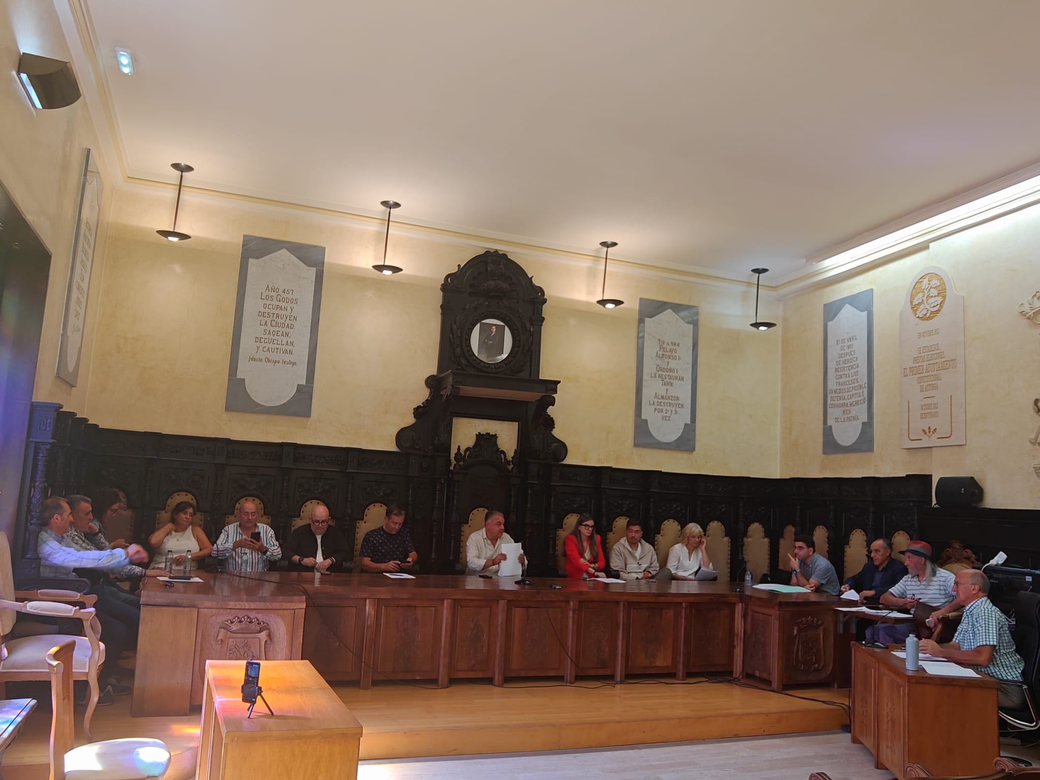 Astorga hace un frente común ante la planta de biometano de Val de San Lorenzo