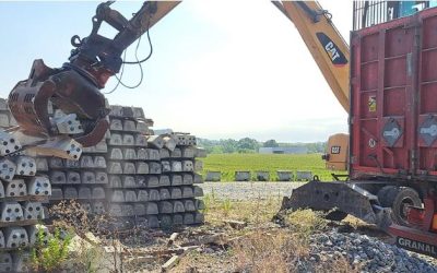 ADIF destruirá las 35.000 traviesas válidas que lograrían reabrir como ramal de mercancías el tramo Astorga-La Bañeza