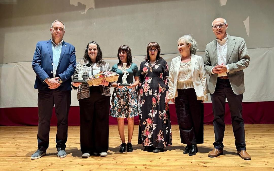 La Diputación de León reconoce a la tilenense Raquel Dávila por su contribución al desarrollo rural