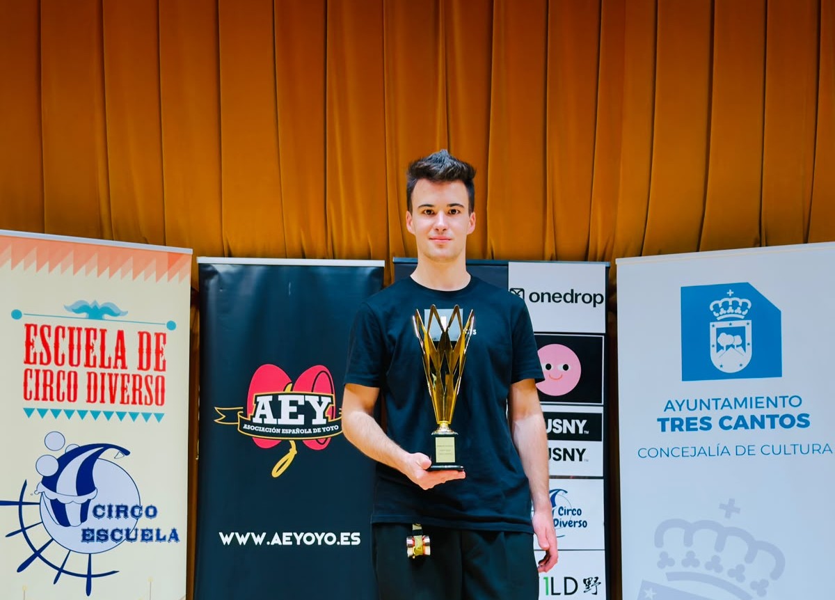 Héctor Fidalgo firma su tercer título consecutivo de campeón de España de yoyó